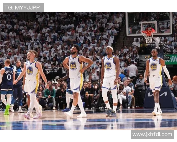 科尔与巴特勒盛赞理查德篮球天赋 夸其打球方式令人振奋